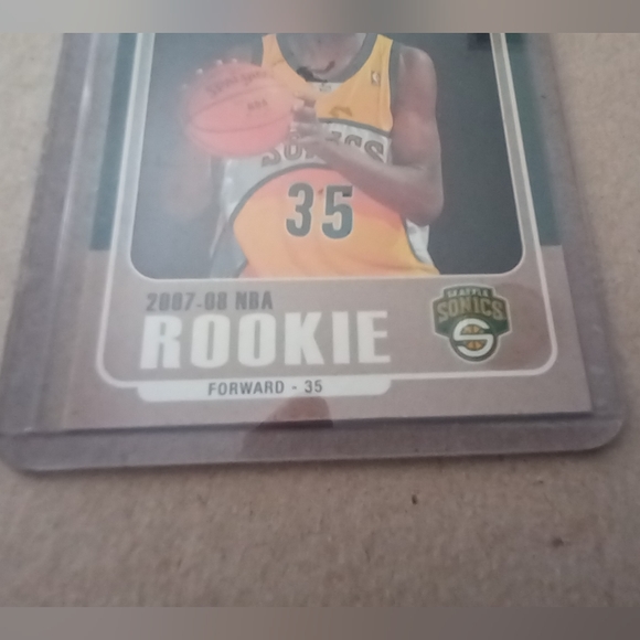 Kevin Durant Rookie Card - Picture 2 of 7